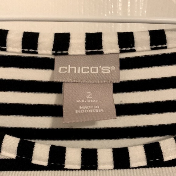 Chicos Tunic Top - Picture 2 of 3